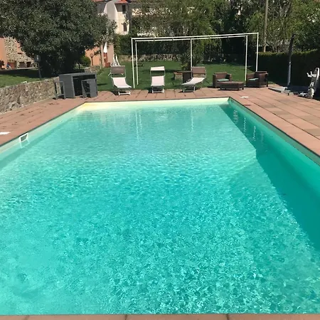 Relax Con Piscina * Nibbiaia